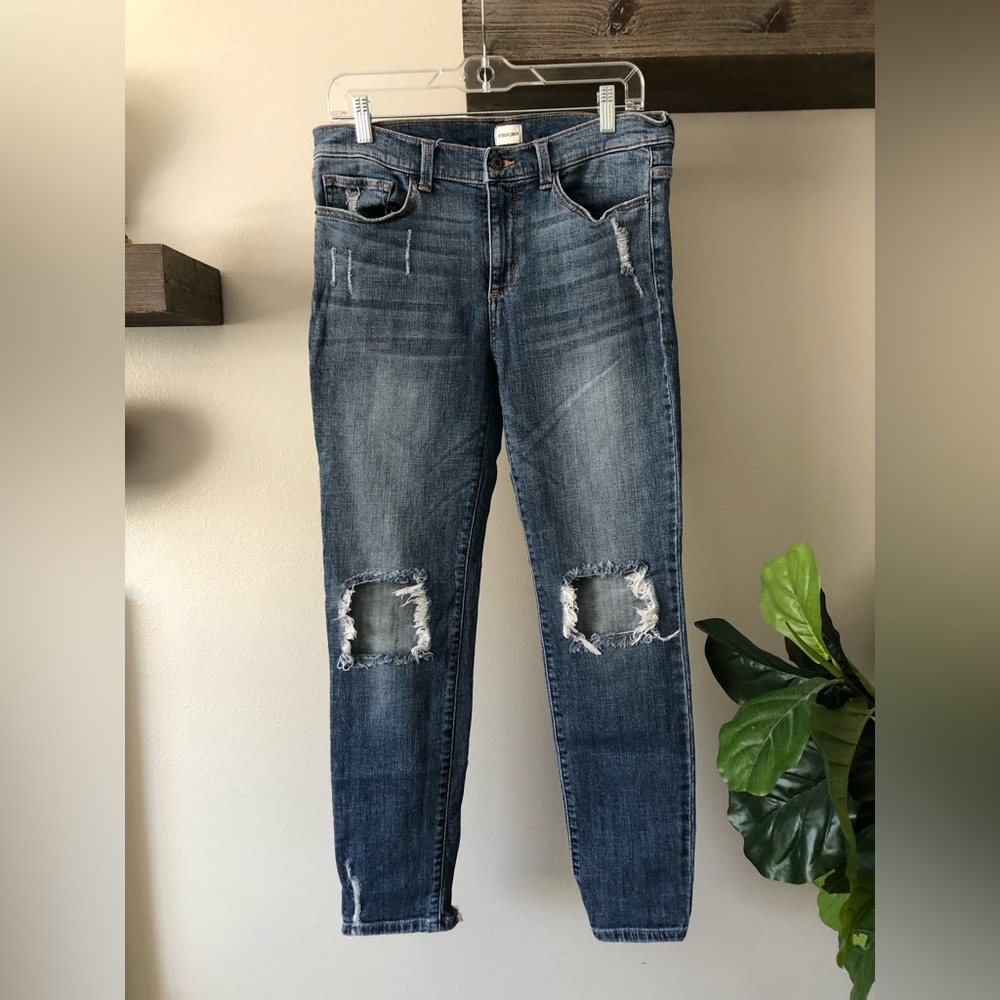 Sneak Peak Jeans